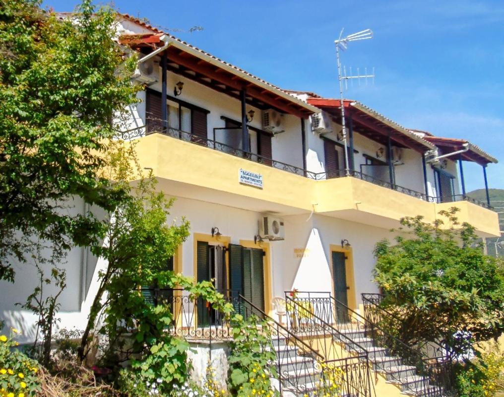 Aggeliki apartments Dassia By Hotelius Kato Korakiana Bagian luar foto